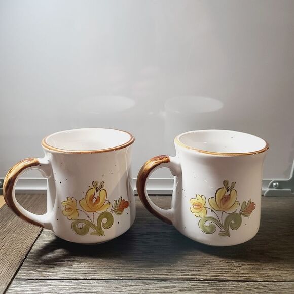 Vintage 1960s MCM Retro JP Casualstone Korea Yellow Floral Coffee Mugs Set 2 - Picture 5 of 9